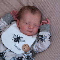 FRIZZLE by Severine Piret