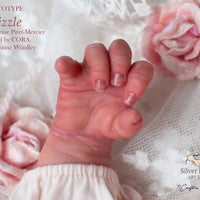 FRIZZLE by Severine Piret