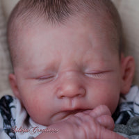 FRIZZLE by Severine Piret