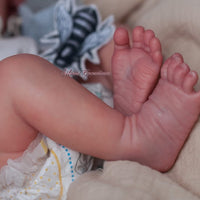 FRIZZLE by Severine Piret