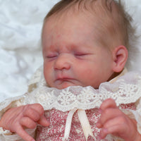 FRIZZLE by Severine Piret