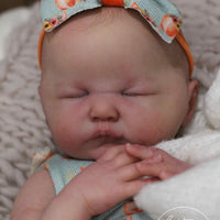 EMMA WENDY SUE by Melanie Ingold