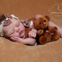 LITTLE BEAR by Beatriz Clemente