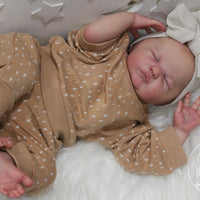 EMMA WENDY SUE by Melanie Ingold