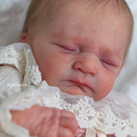 FRIZZLE by Severine Piret