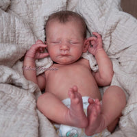 FRIZZLE by Severine Piret