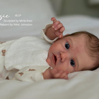 ELSIE by Mirte Kooi