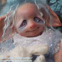 BLUEBELL by Vivian Aleluia