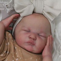 EMMA WENDY SUE by Melanie Ingold