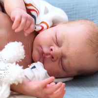 THEO by Doris Hornbogen