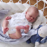 THEO by Doris Hornbogen