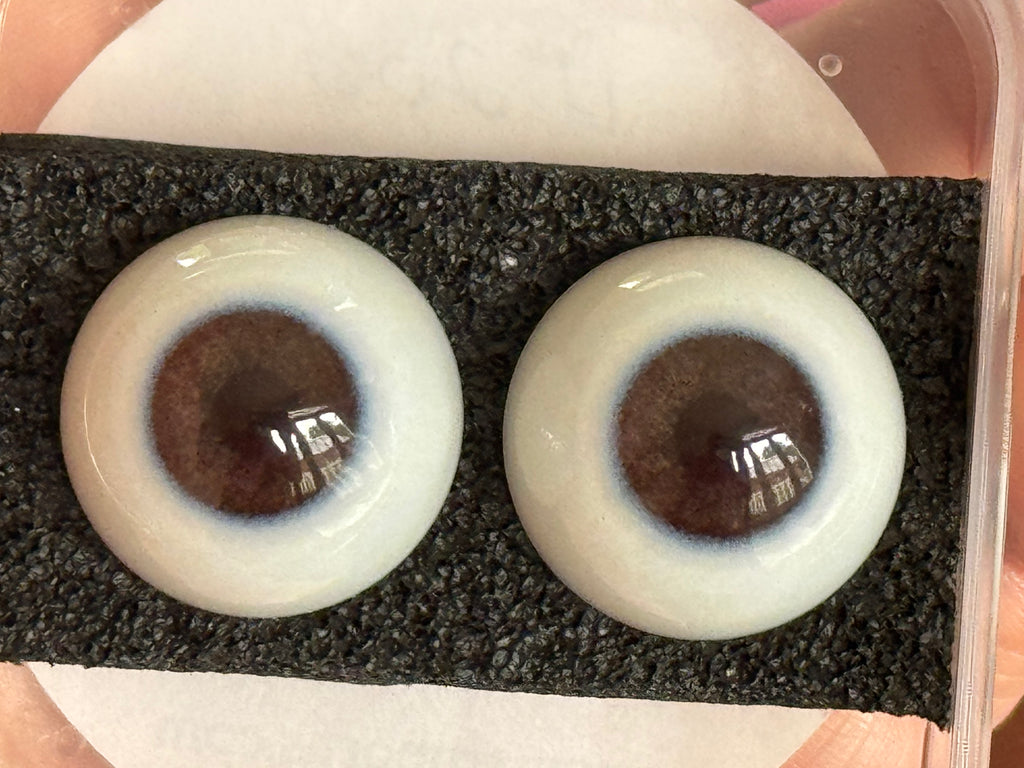Tru Life ULTRA eyes dark brown 20mm